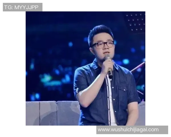 足球明星巴图图的传奇人生与赛场背后的故事揭秘